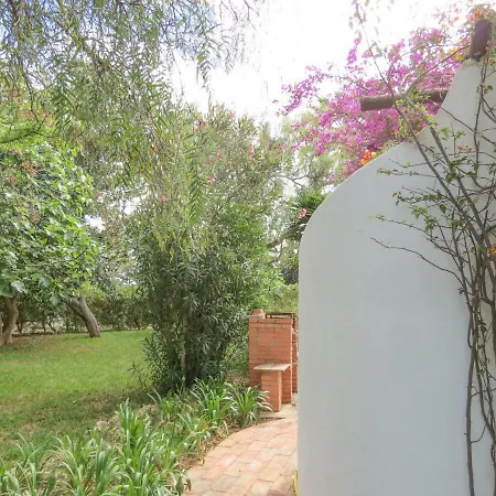 Casa Rosa Margarida Quinta Da Rocha Holiday home Mexilhoeira Grande