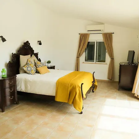 Casa Rosa Margarida Quinta Da Rocha